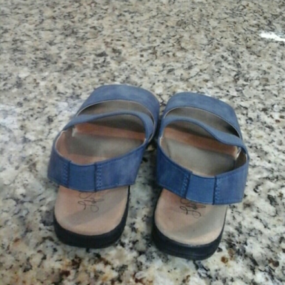 Life stride   (EASILY)  sandals - Picture 5 of 6